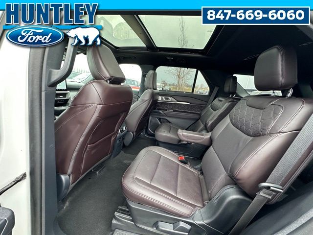 2025 Ford Explorer Platinum SUV