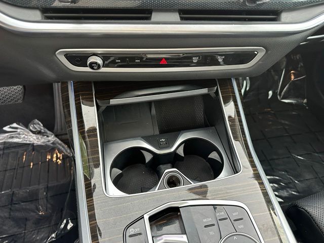 2024 BMW X7 xDrive40i SUV