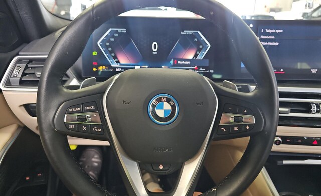 2023 BMW 330e 330e xDrive Sedan