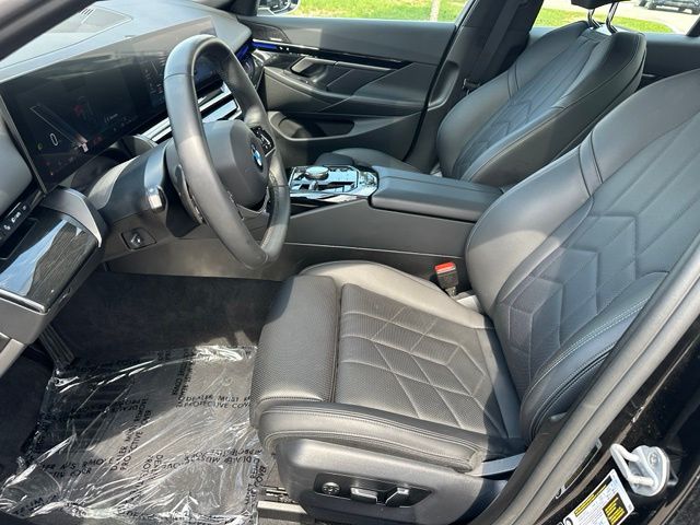 2025 BMW 530i 530i xDrive Sedan