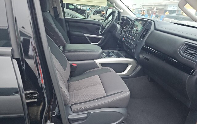 2024 Nissan Titan SV Truck Crew Cab