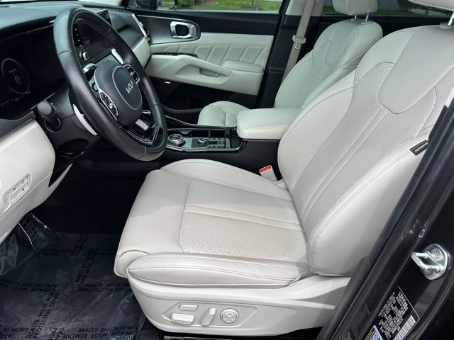 2023 Kia Sorento Hybrid EX SUV