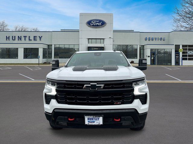 2022 Chevrolet Silverado 1500 LT Trail Boss Truck Crew Cab