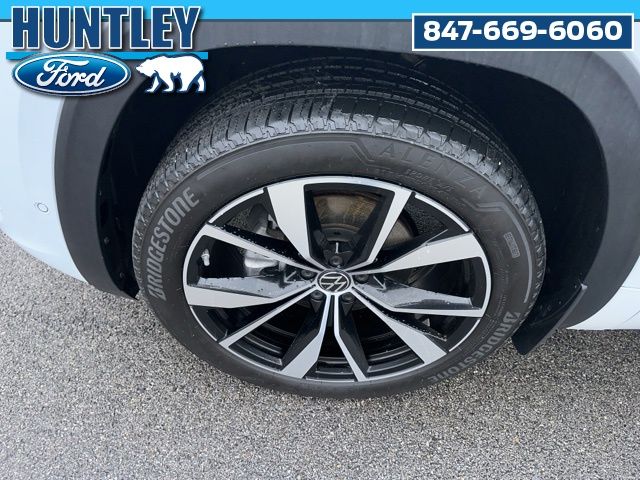 2024 Volkswagen Atlas 2.0T SEL Premium R-Line SUV