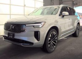 2025 Volvo XC90 B6 Plus 7-Seater SUV