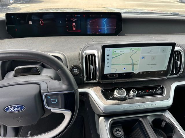 2025 Ford Expedition Platinum SUV