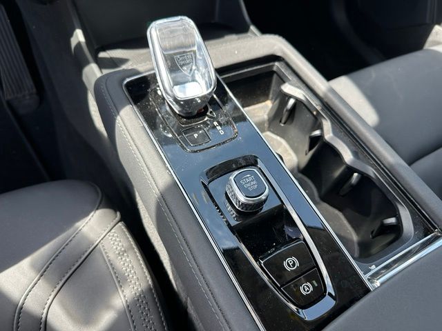 2025 Volvo XC90 B6 Plus 7-Seater SUV