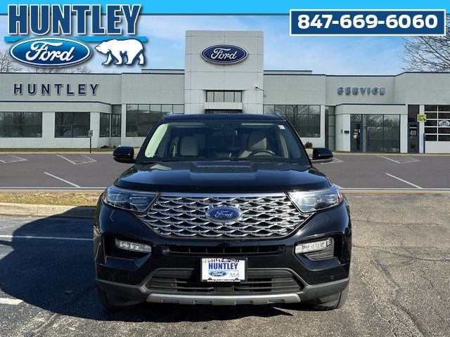 2022 Ford Explorer Platinum SUV