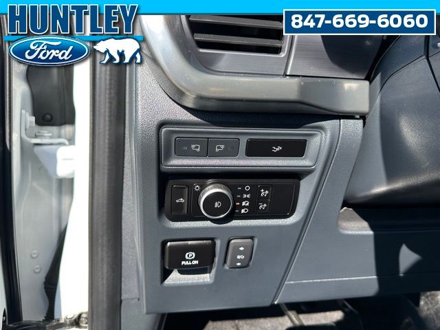 2023 Ford F-150 Lariat Truck SuperCrew Cab