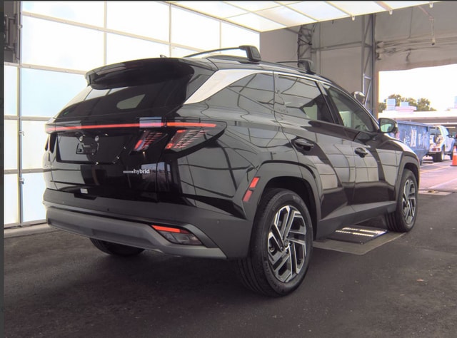 2025 Hyundai Tucson Hybrid Limited SUV