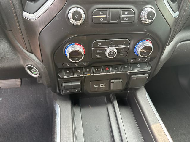 2021 GMC Sierra 1500 AT4 Truck Crew Cab