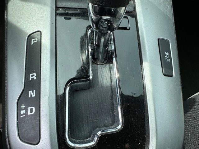 2014 Chevrolet Cruze LS Sedan