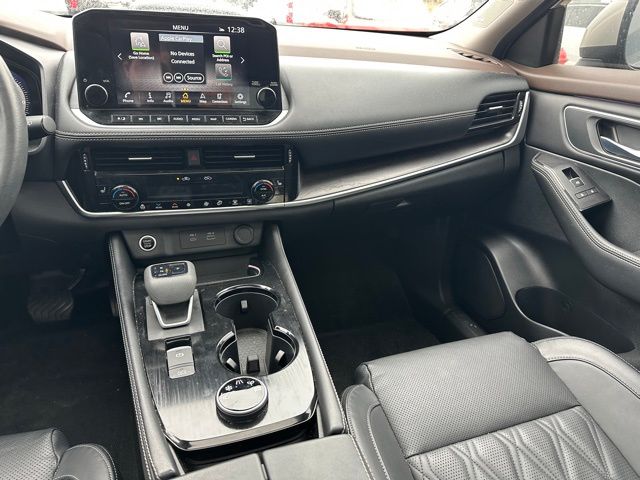 2023 Nissan Rogue Platinum SUV