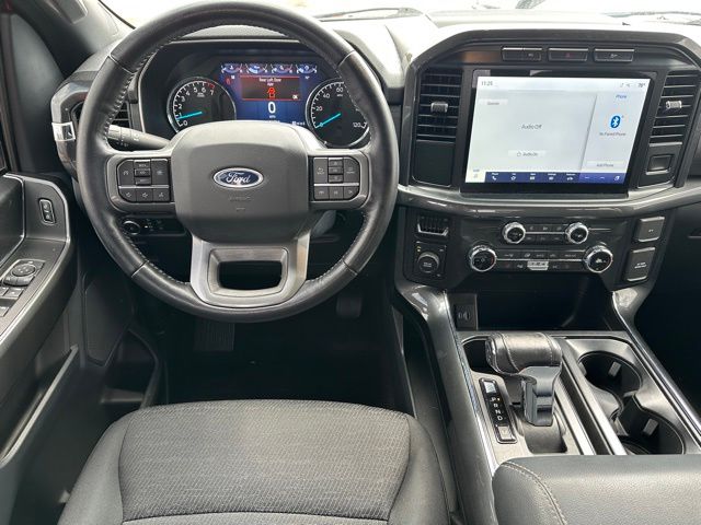 2022 Ford F-150 XLT Truck SuperCrew Cab