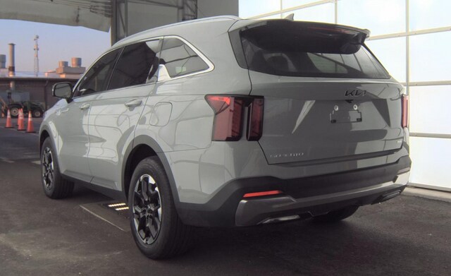2024 Kia Sorento S SUV