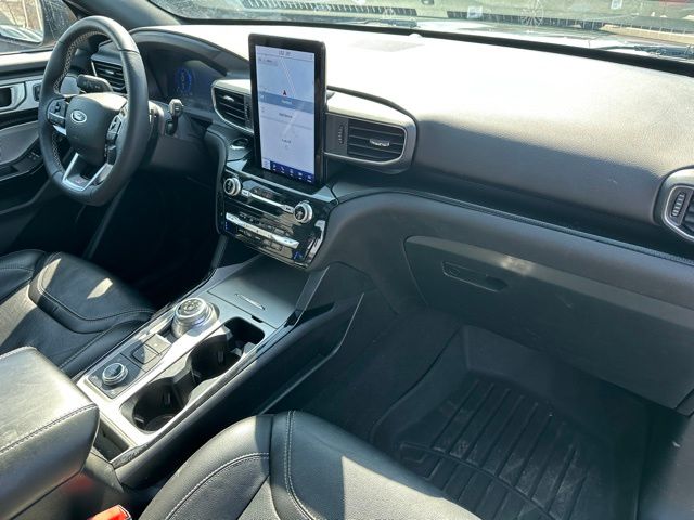 2023 Ford Explorer ST SUV
