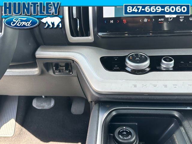 2025 Ford Expedition Active SUV