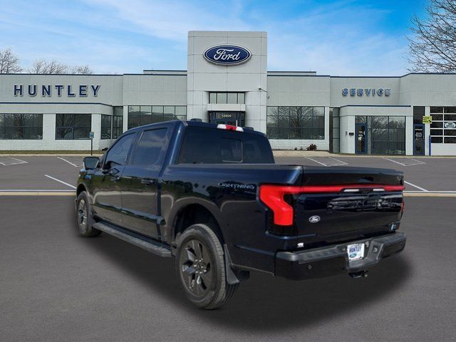 2024 Ford F-150 Lightning Lariat Truck SuperCrew Cab