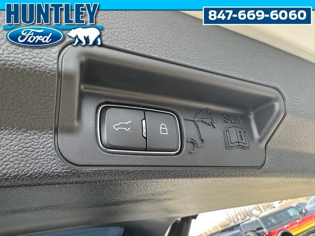 2023 Ford Explorer ST SUV