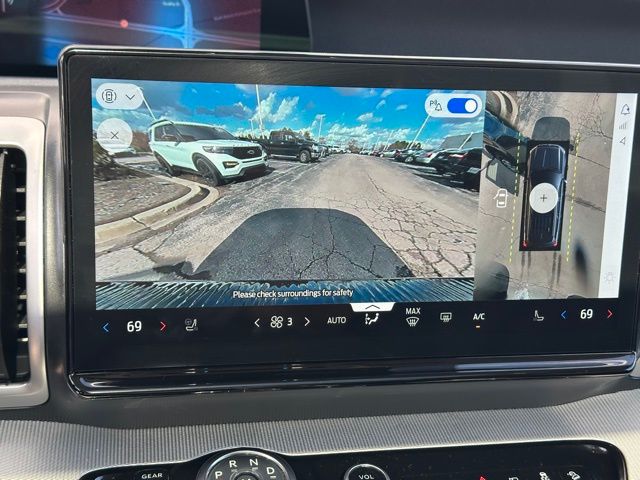 2025 Ford Expedition Active SUV