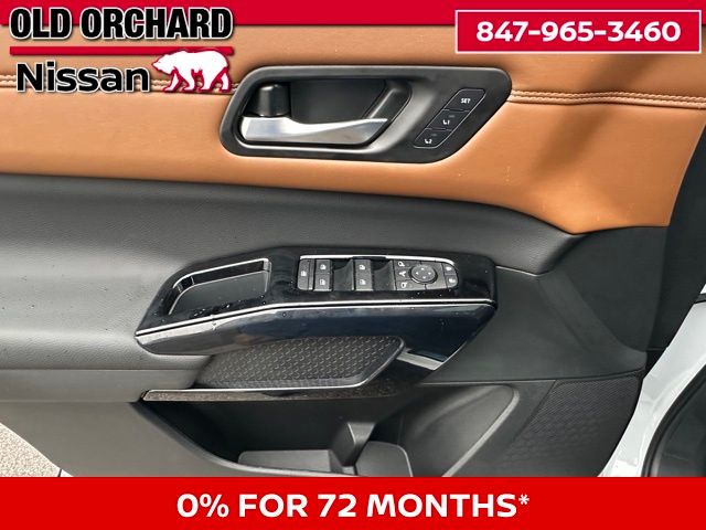 2026 Nissan Pathfinder Platinum SUV