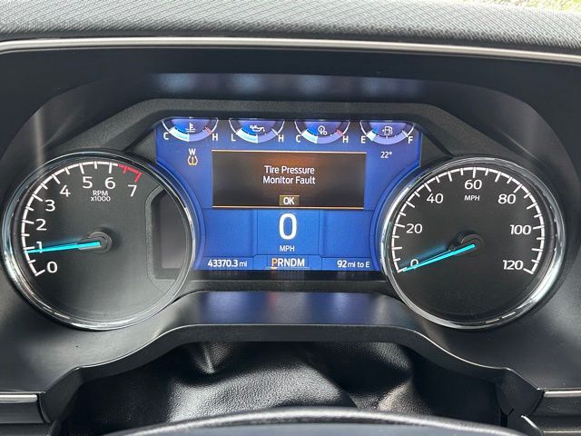 2022 Ford F-150 XLT Truck SuperCrew Cab