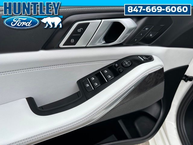 2025 BMW X5 xDrive40i SUV
