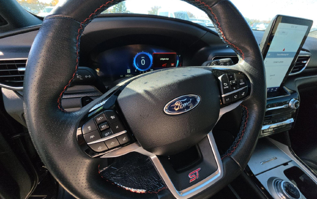 2023 Ford Explorer ST SUV