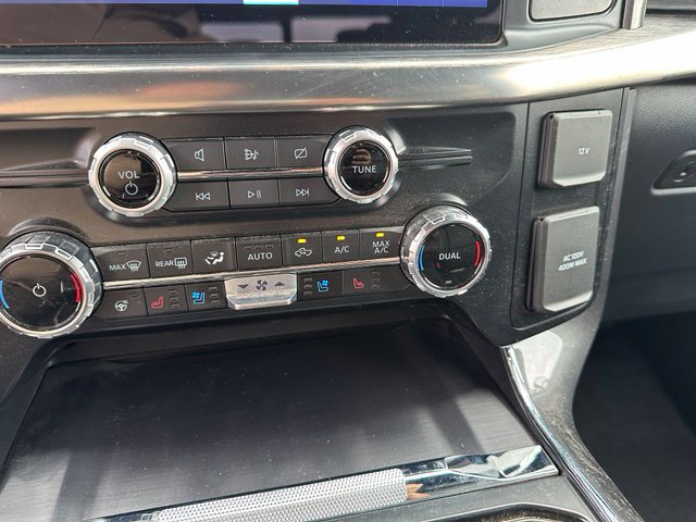 2023 Ford F-150 Lariat Truck SuperCrew Cab