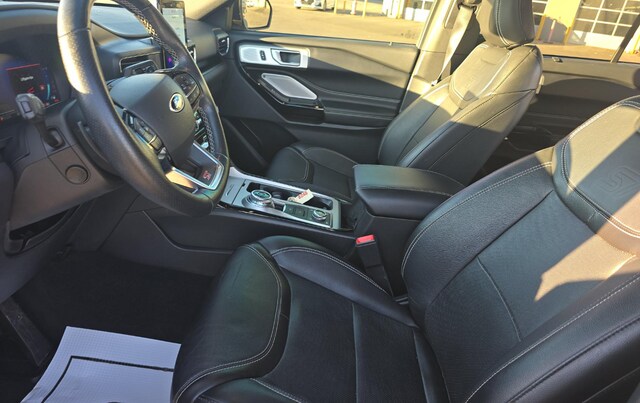 2022 Ford Explorer ST SUV