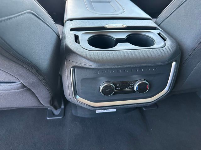 2025 Ford Expedition Active SUV