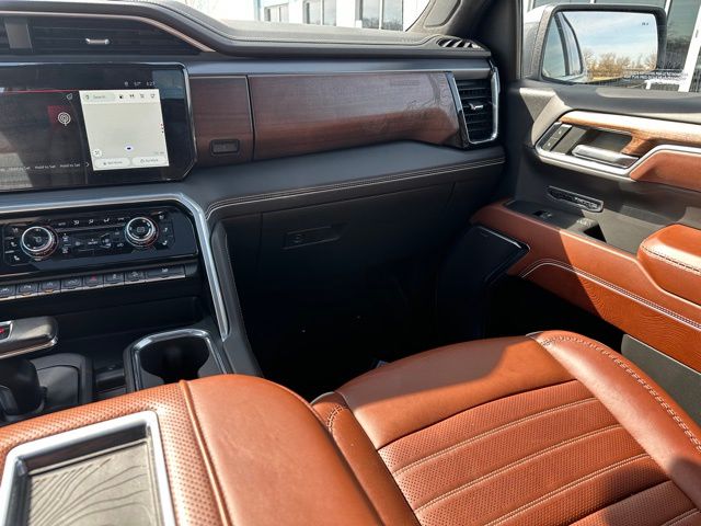 2022 GMC Sierra 1500 Denali Ultimate Truck Crew Cab