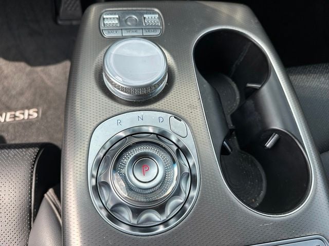 2023 Genesis GV60 Advanced SUV