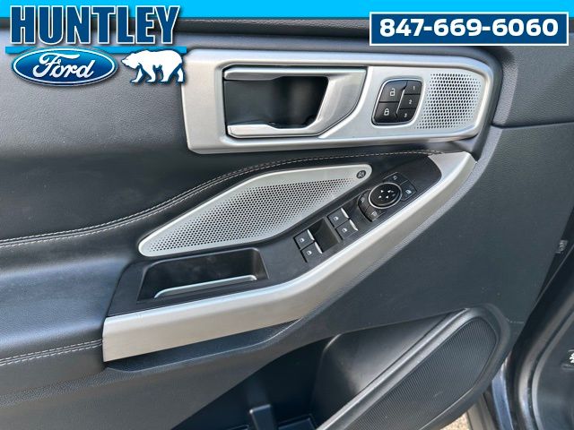 2023 Ford Explorer Limited SUV
