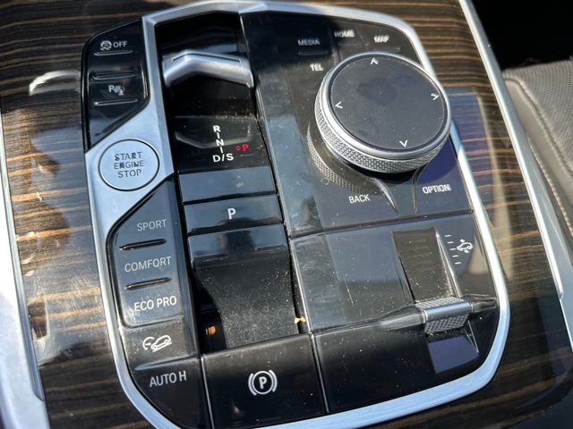 2023 BMW X7 xDrive40i SUV