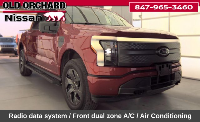 Used 2023 Ford F-150 Lightning XLT with VIN 1FTVW1EL6PWG18301 for sale in Skokie, IL