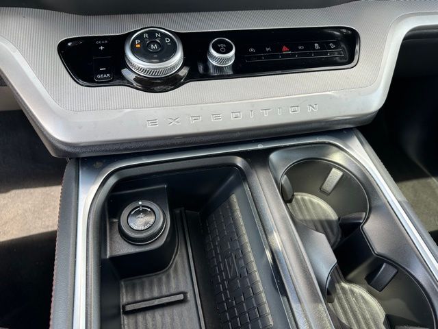 2025 Ford Expedition Active SUV