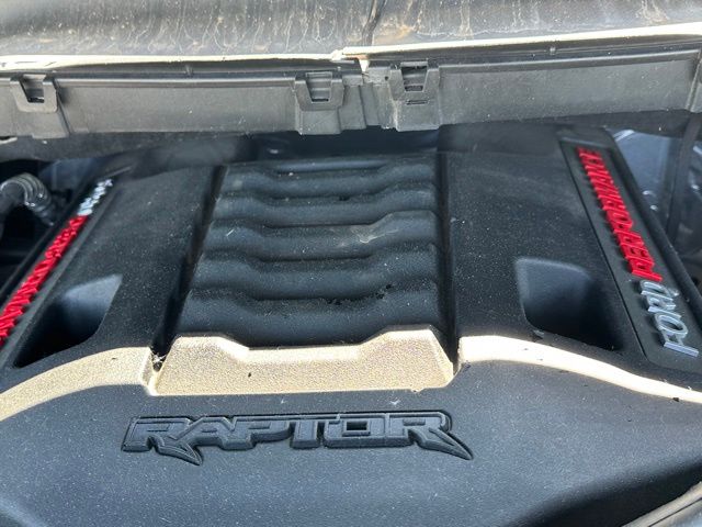 2022 Ford F-150 Raptor Truck SuperCrew Cab