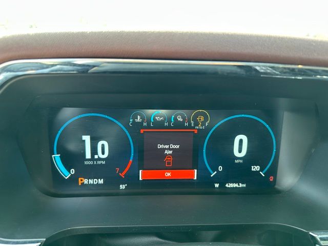 2022 Ford F-150 Lariat Truck SuperCrew Cab