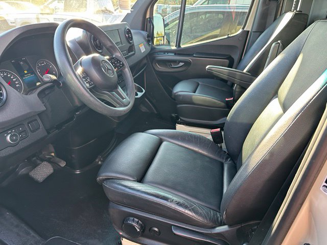 2024 Mercedes-Benz Sprinter 2500 Crew 144 WB Van