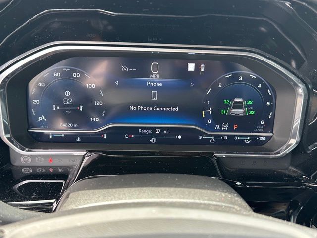 2022 Chevrolet Silverado 1500 RST Truck Crew Cab