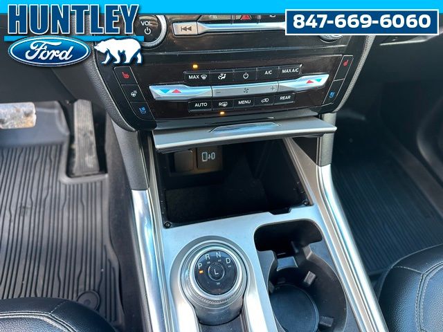 2023 Ford Explorer Limited SUV