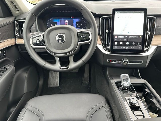 2025 Volvo XC90 B6 Plus 7-Seater SUV