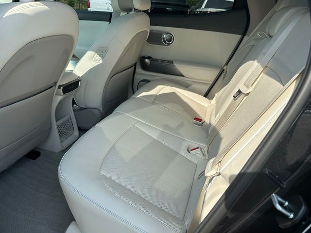 2025 Genesis GV60 Advanced SUV