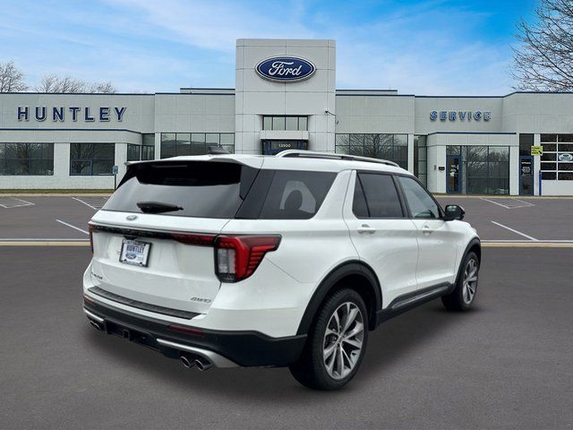 2025 Ford Explorer Platinum SUV