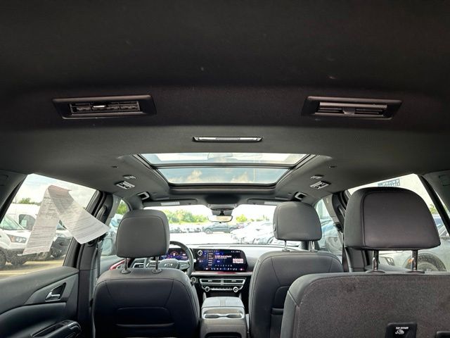 2024 Chevrolet Traverse RS SUV