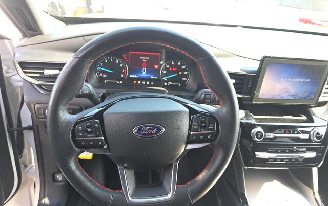 2023 Ford Explorer ST-Line SUV