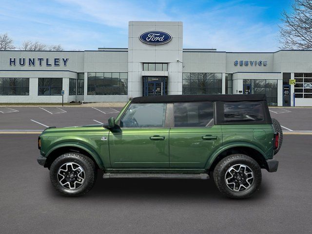 2023 Ford Bronco Outer Banks SUV