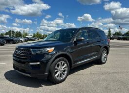 2023 Ford Explorer XLT SUV