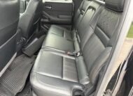 2022 Nissan Frontier PRO-4X Truck Crew Cab